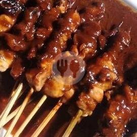 Review Sate Madura 45 Ciseureuh: Pengalaman Makan yang Memuaskan di Sukabumi