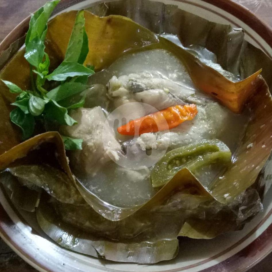 Nasi menu Ayam Bakar Ayem Tentrem Bu Tentrem, Honggowongso