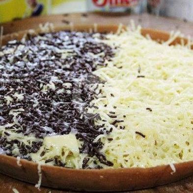 Martabak Keju Kacang Coklat Susu menu Martabak Mekarsari