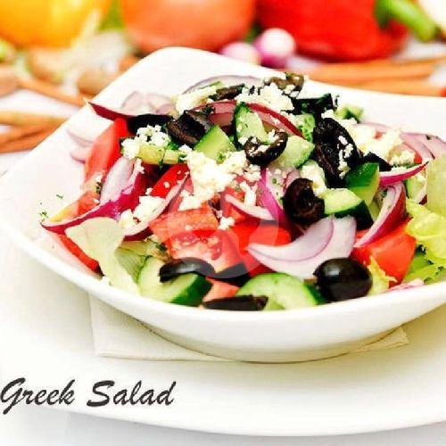 Chicken Caesar Salad menu Mad Dogs Jakarta, Cilandak KKO