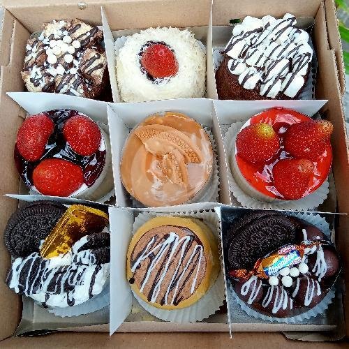 Cotton Chessecake 4 Pcs menu Kue Cingkir, Watugilang
