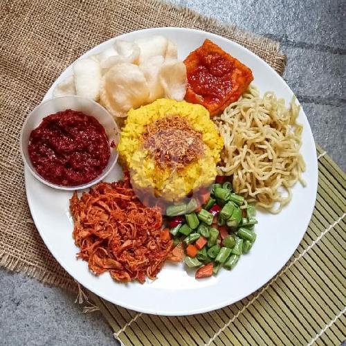 Ayam Goreng  Kremes menu Dapur SKP, Wonocolo