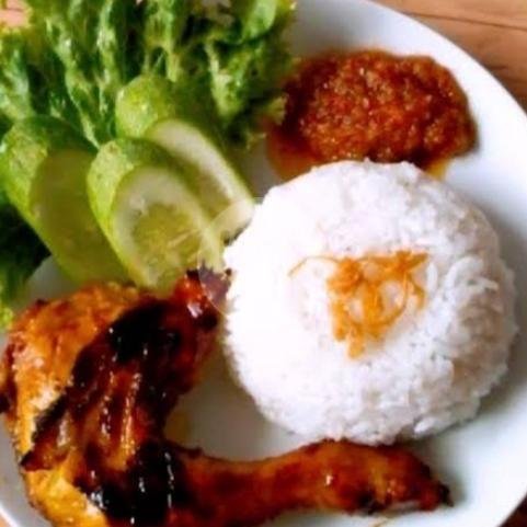 Ayam Penyet Sambel Ijo + Nasi menu Wafa 2 99, Tebet Utara
