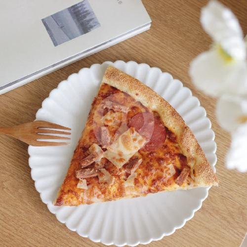 Tuna Mayo menu Pizza Pezzo, Kuningan City