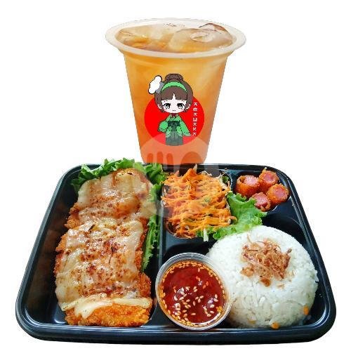 Paket Katsu Couple menu Azayaka Chicken Katsu, Amposari