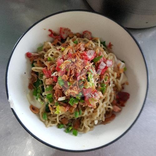 Review Bakmi Aroma Medan: Petualangan Kuliner di Permata Taman Palem