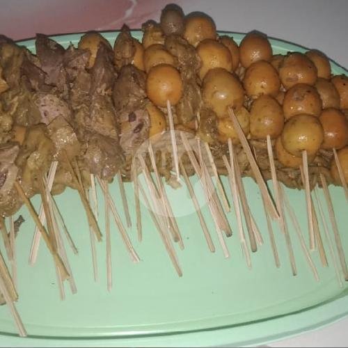 Es Teh Manis menu Bubur Ayam Slemania, DR. Radjiman Wedyodiningrat