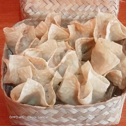 Baso Sapi menu Batagor & Mie Baso H. Isan, Gegerkalong
