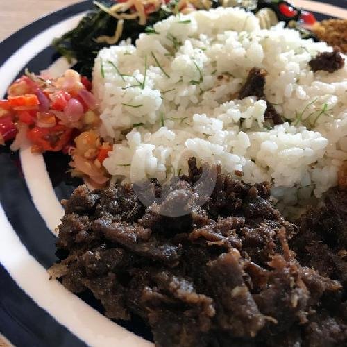 Nasi (Nil Sugar ) Daun Jeruk Cumi Asin Pete menu Kedai No 7, Gandaria