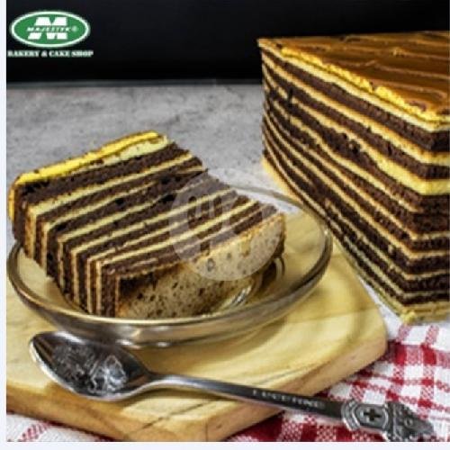 Lapis Legit Coklat Keju menu Majestyk Bakery & Cake Shop, Darmo