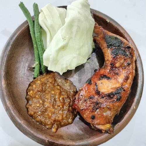 Ayam Geprek menu Pecel Lele Kang Bejo, Karanglo
