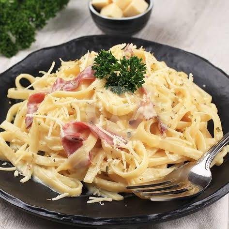Macaroni and Cheese menu Blends Pasta