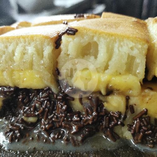 Jumbo Telor Ayam Daging Sapi menu Martabak Sam Oliz, Bangil