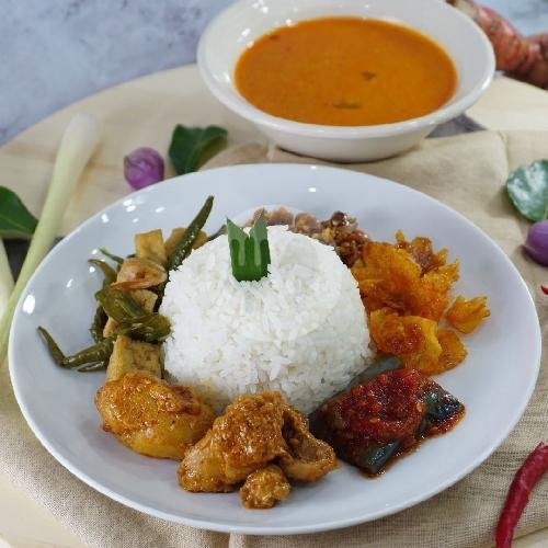 Sayur C (Rendang Ayam Fillet) menu Nasi Uduk Aphing - Teluk Gong