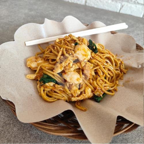 Bihun menu Geprek Say By Shandy Aulia, Padang