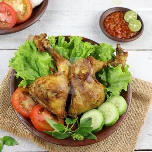 Lele Geprek menu Warung Tenda Lik Min, Sendowo