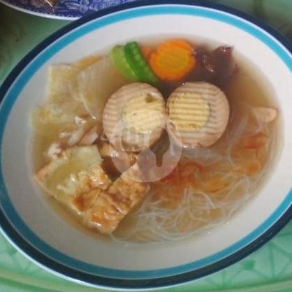 Gado - Gado Lontong menu Warung Selat Mbak Lies, Serengan