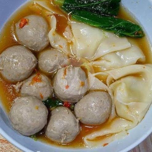 Mie Ayam + Pangsit Basah + Pangsit Kering + Bakso 2 pcs + Sayuran + Kuah menu Mie Ayam Dapur Sragen, Kemayoran