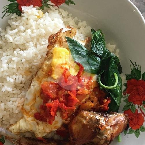 Roti Telur Setengah Matang menu Warung Teko, Aster House, Flamboyan