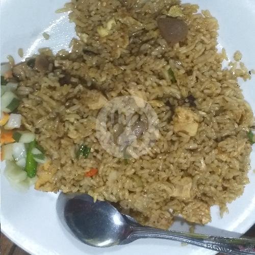 Review Depot Bakmi Surabaya Cak Bim: Mie Goreng dan Nasi Goreng Ayam yang Wajib Dicoba di Yogyakarta