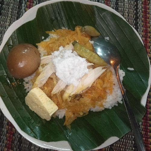 Nasi Suwir + TeLur Utuh menu NASI LIWET MBAK SINI