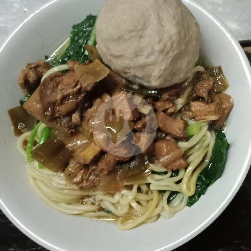 Mie Ayam Ceker Baso Daging menu Mie Ayam Ceker Resik, Ngaweng