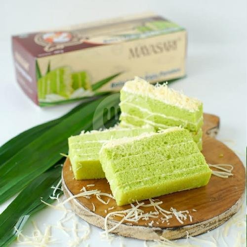Bolu Lapis Keju Pandan menu Mayasari, Cimahi