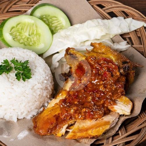 Ayam Geprek Korea menu AyamKuy x MeTime , Bangetayu