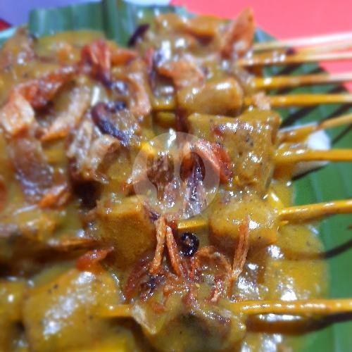10.Tusuk Sate Lidah+Tupat menu Sate Padang Pariaman, (Dipatiukur) Sat