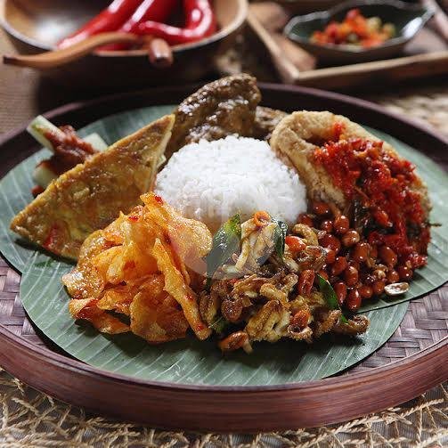 Review Penang Bistro: Pengalaman Makan yang Nyaman dan Lezat di Mega Kuningan
