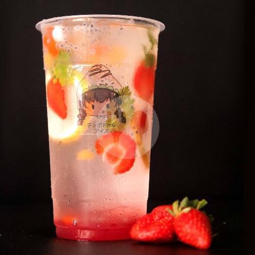Sparkling Strawbery menu Es Puter Tempo Doeloe, Semarang Barat