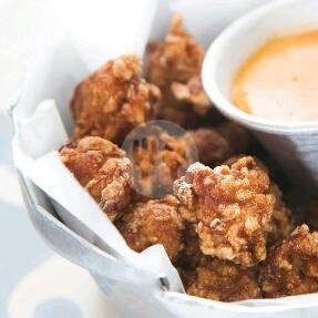 Cap Gomeh menu Nom Nom Nom, Lebak Bulus