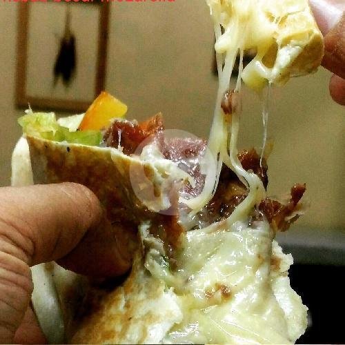 Sosis Panggang Isi 2 menu Kebab Merah Putih, Bugangan