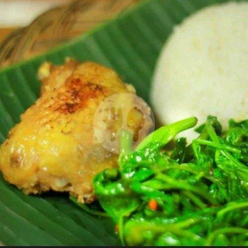 PAS 11 (Ayam Goreng) menu SBC Spesial Cah Kangkung, Pandega Marta