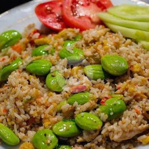 Nasi Goreng Kunyit Pedas Teri Medan menu Kedai Yennycha, Griya Kebraon Tengah 2