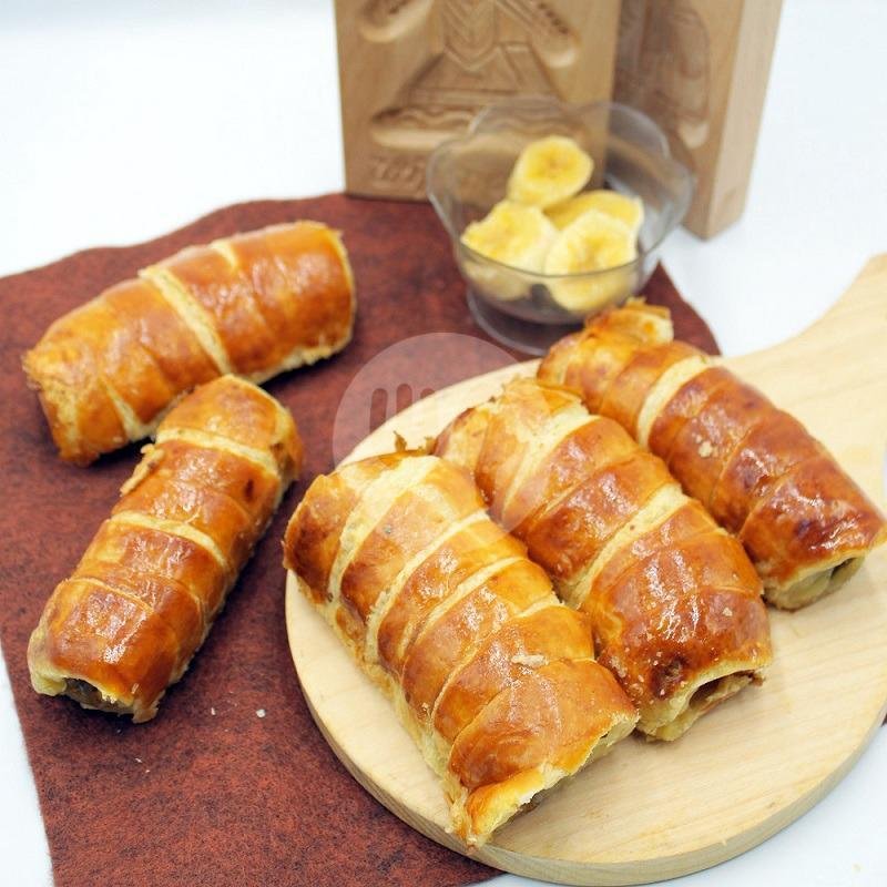 Bolen Pisang Polos (Kecil) menu Prima Rasa Bakery & Pastry, Kebon Kawung
