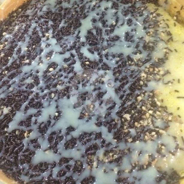 Kue Bandung & Pukis Ko Ayung: Petualangan Rasa di Yogyakarta