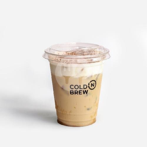 Review Menarik Cold ‘N Brew Parangtritis: Tempat Cozy dengan Menu Juara di Yogyakarta