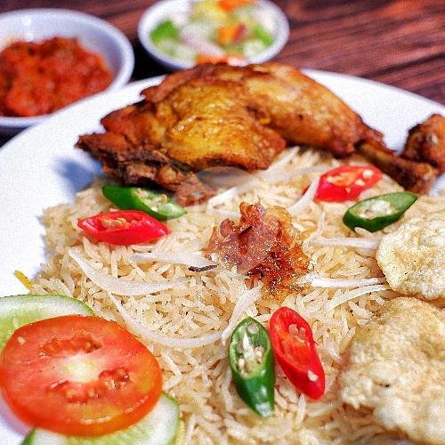 Nasi Briyani Ayam Spesial menu Kedai Yamani, Damai Raya