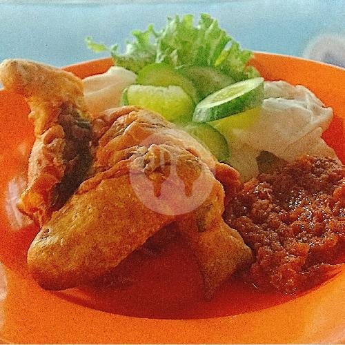 Ayam Goreng TH TM + Nasi menu Ayam Goreng Alesha, Coblong