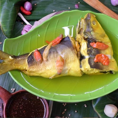 Bandeng Telor menu Rumah Makan Bandeng Pak ELAN Asli