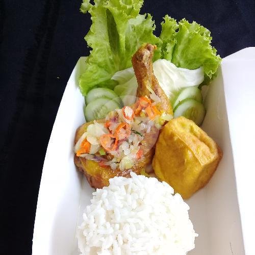 Nasi Ayam Goreng Rica Rica menu Dapur Yasmin, Kecubung 5