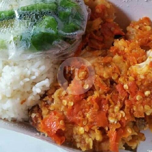 Review Ayam Geprek Jozz: Surga Kuliner Ayam Geprek di Matrijeron Yogyakarta