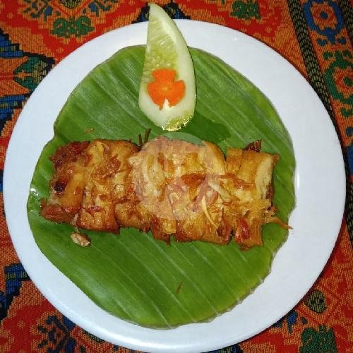 Usus Sapi / Tamusu Goreng menu Saung Kabayan, Dr. Djunjunan