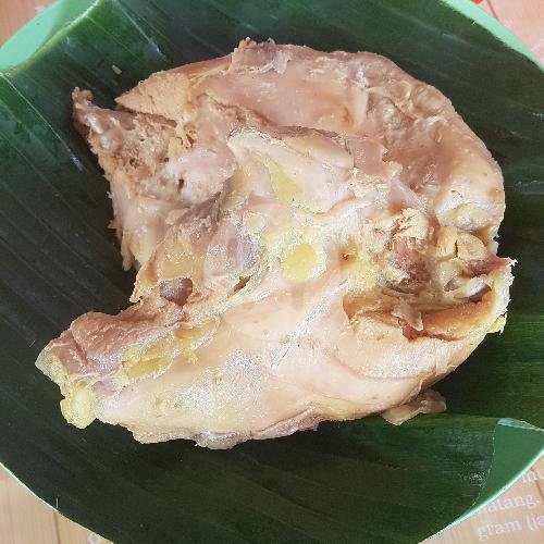 Telur menu Nasi Ayam Bu Pini, Anjasmoro