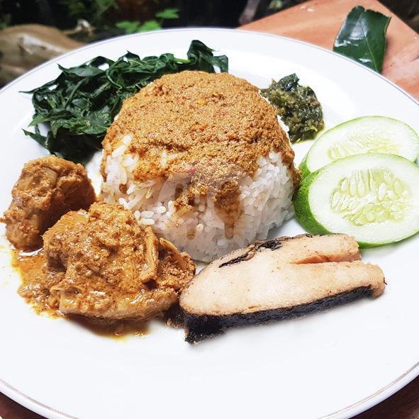 Paket Padang 12 menu Padang Vegan Damai, Foodcourt Mall Malioboro