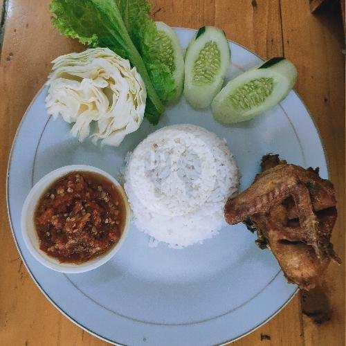 Paket Ayam Paha Bakar+ Nasi + Nestle Godness menu Pecel Lele Pak Kumis, Bantargebang