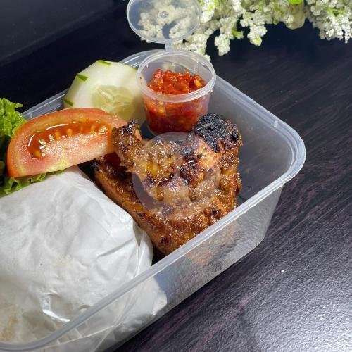 Ayam Bakar Isi 4 menu Kasmi Kitchen
