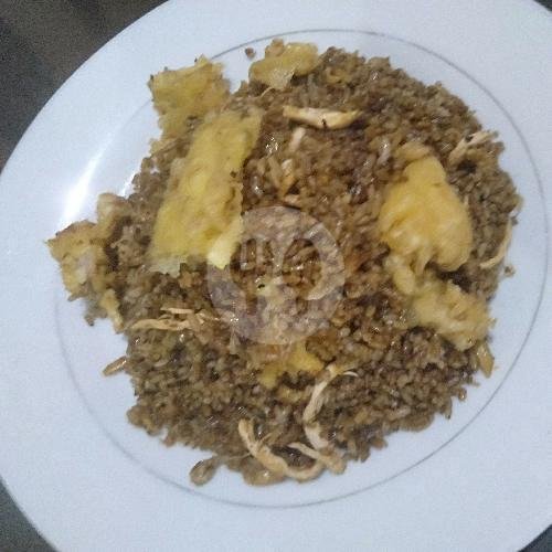 Nasi Goreng Hitam Mas Bambang: Surga Kuliner di Sukoharjo yang Wajib Dikunjungi