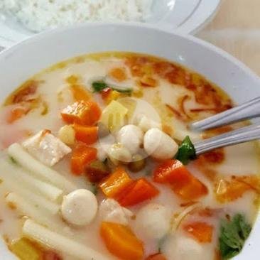 Sop Mutiara (khusus Hari Minggu) menu Depot Soto Banjar Cik Moy, Nginden Intan Raya